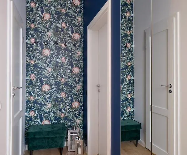 Profesorskie Διαμέρισμα *